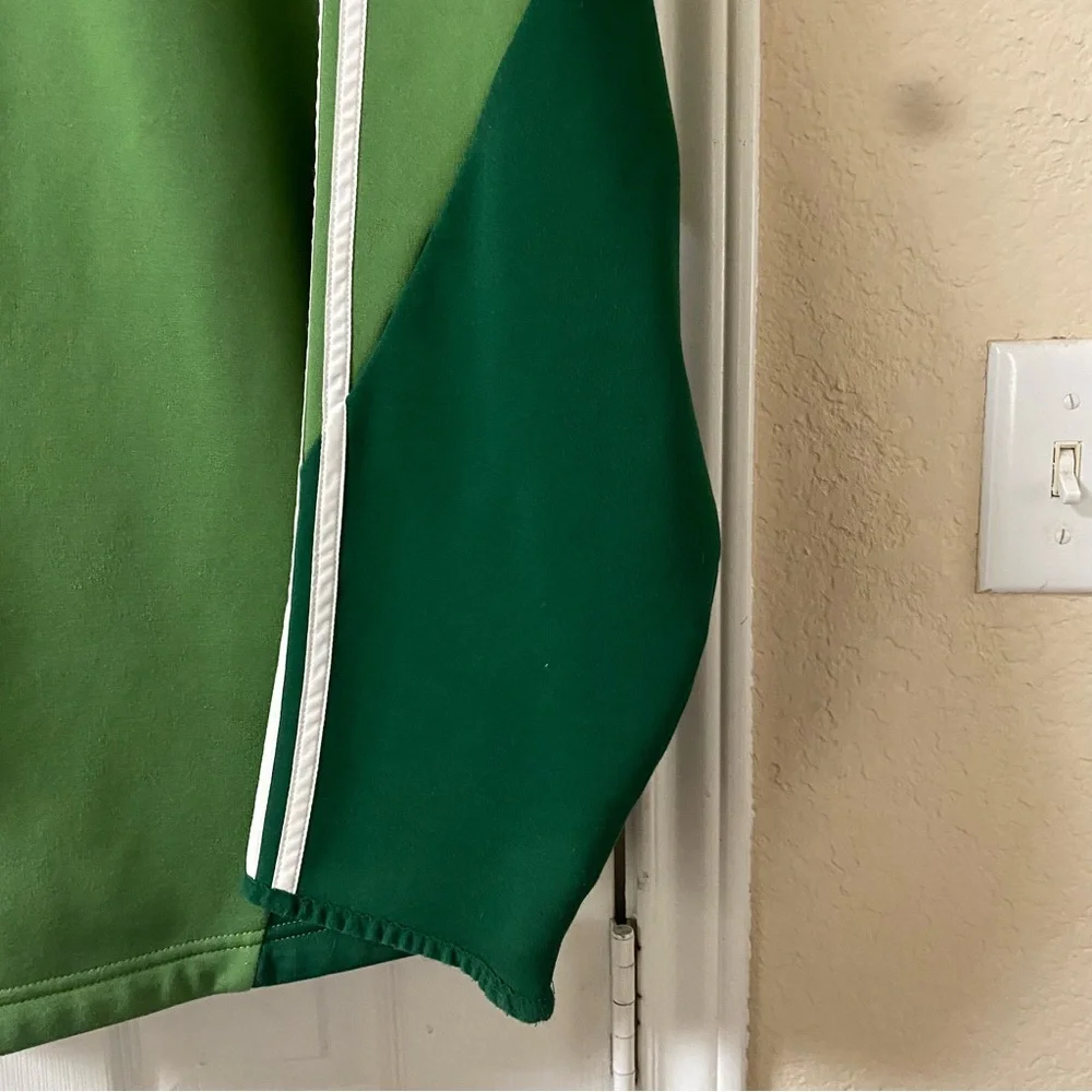 Vintage Y2K Adidas Medium Green & White Zip Up Climawarm Soccer Track Jacket - Picture 9 of 14